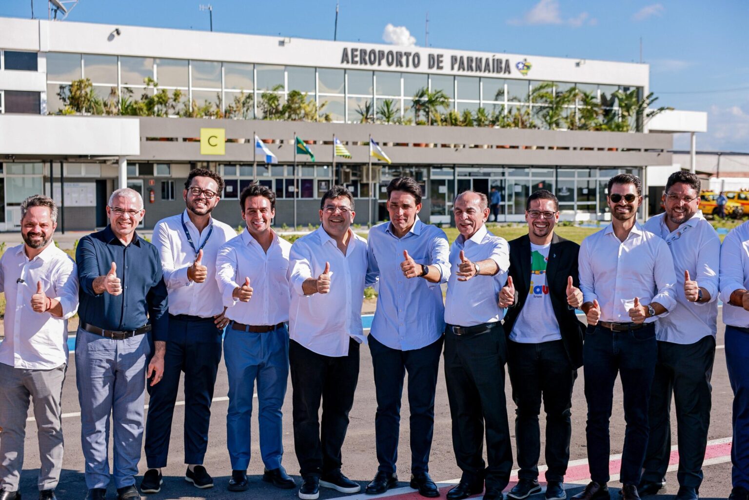 Rafael Fonteles entrega nova estrutura do Aeroporto de Parnaíba, que terá voos diretos para Fortaleza