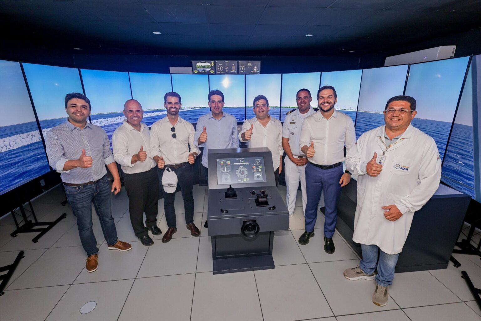 Porto Piauí terá mais R$ 7 bi em investimentos até 2030, afirma ministro Silvio Costa Filho durante seminário em Luís Correia