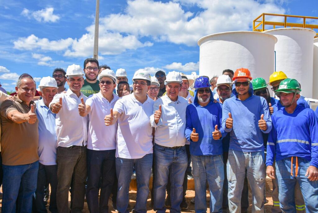Rafael Fonteles inaugura anel viário e centro cirúrgico em São João do Piauí