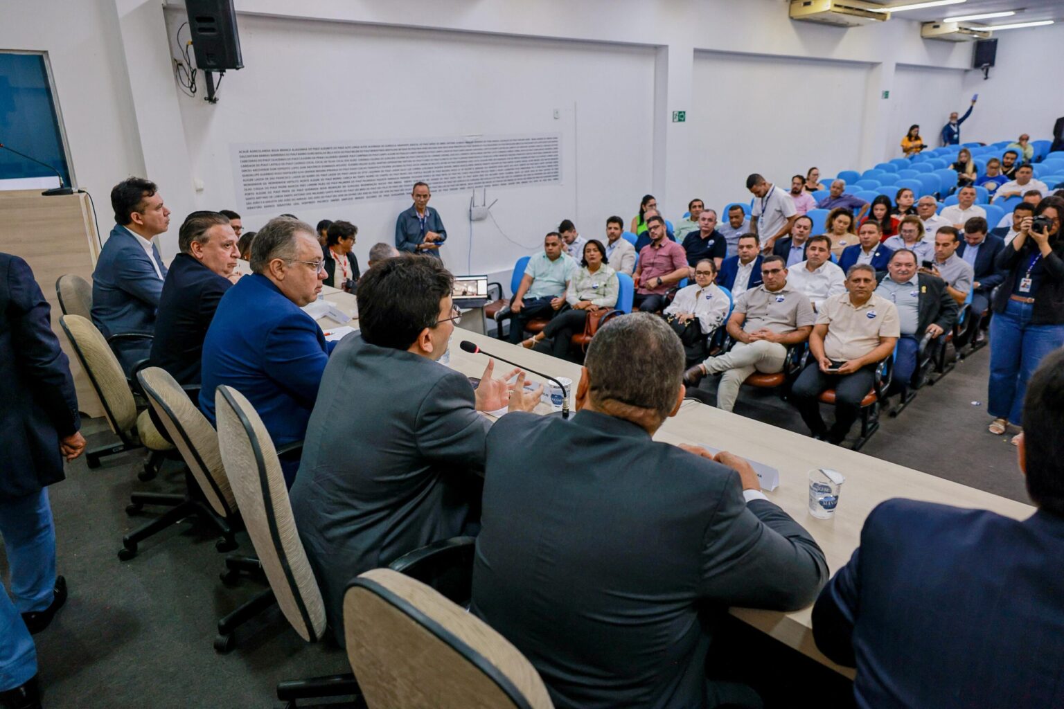 Rafael Fonteles defende descentralização dos tributos e fôlego fiscal para estados e municípios