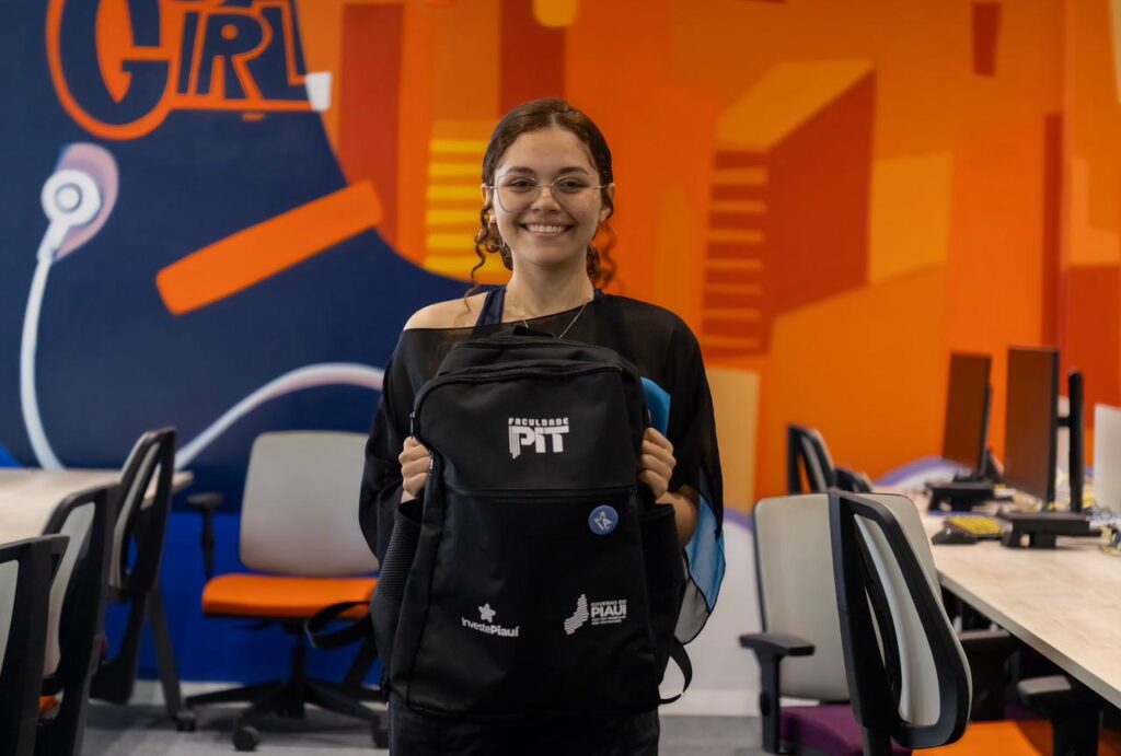 Faculdade Estadual PIT inicia aulas presenciais dos cursos superiores de Inteligência Artificial