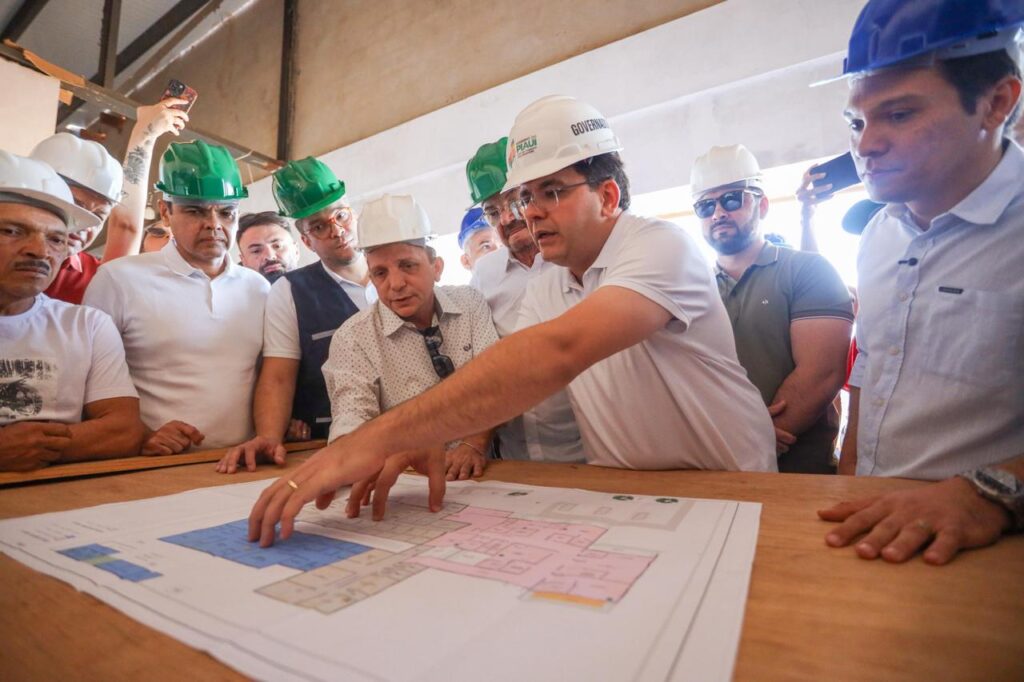 Governador visita obras na área da saúde em Uruçuí e anuncia entrega da UTI do Hospital Regional para novembro