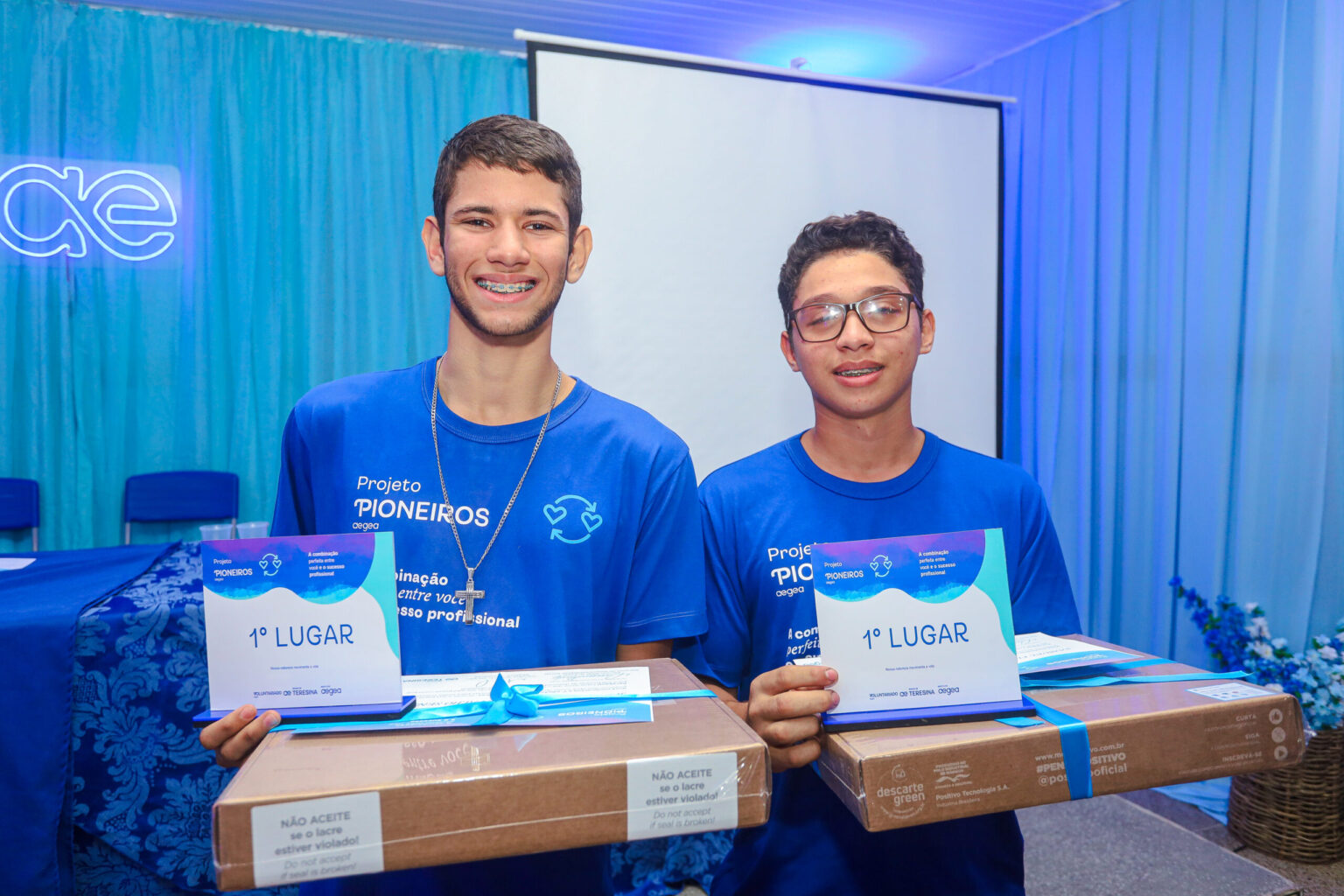 Alunos da rede pública desenvolvem app sobre vazamentos e se destacam em competição da Águas de Teresina