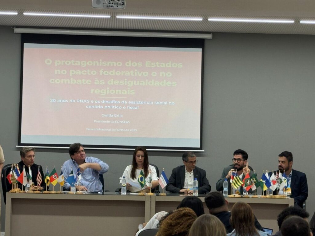 Piauí integra debates nacionais sobre o futuro do SUAS durante fórum realizado em Vitória