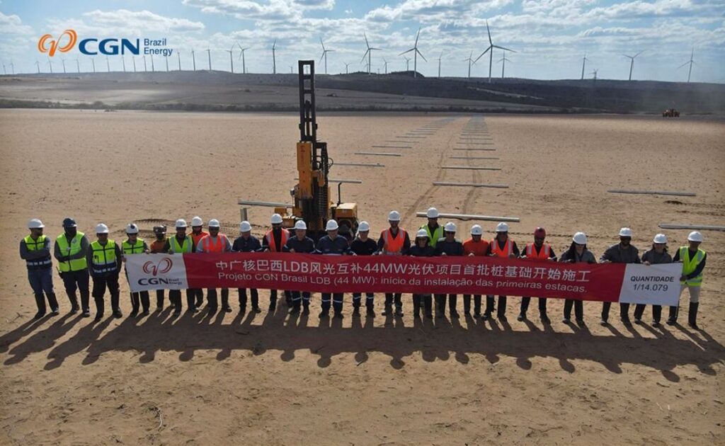 Empresa chinesa CGN dá início à instalação de estacas metálicas em projeto bilionário de energia renovável no Piauí