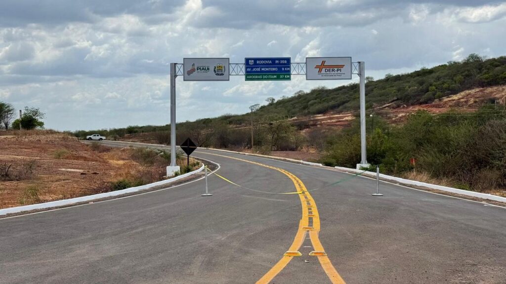 DER-PI investe R$ 26 milhões em rodovias e Rodoanel conectando Picos às comunidades rurais