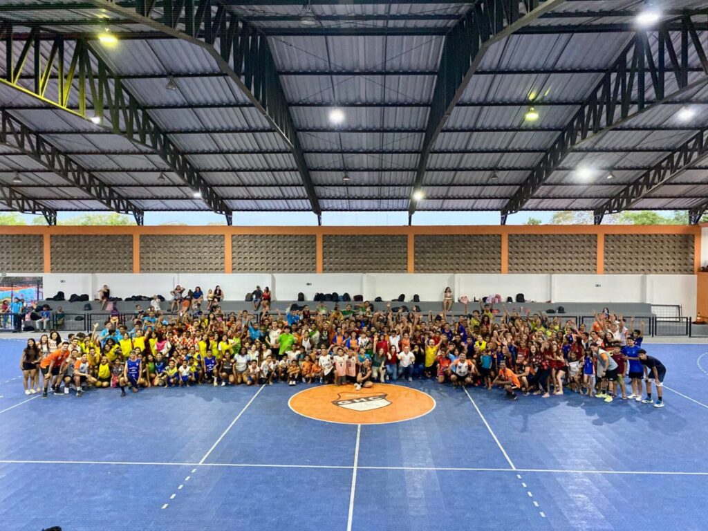 Governo entrega reforma do centro de treinamento que é referência nacional na formação de atletas do handebol