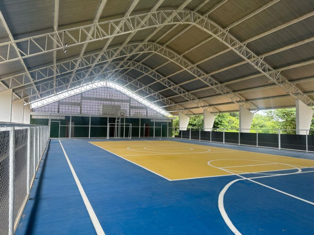 Com reforma de praça e construção de quadra poliesportiva, Idepi fortalece lazer e inclusão social em Jaicós