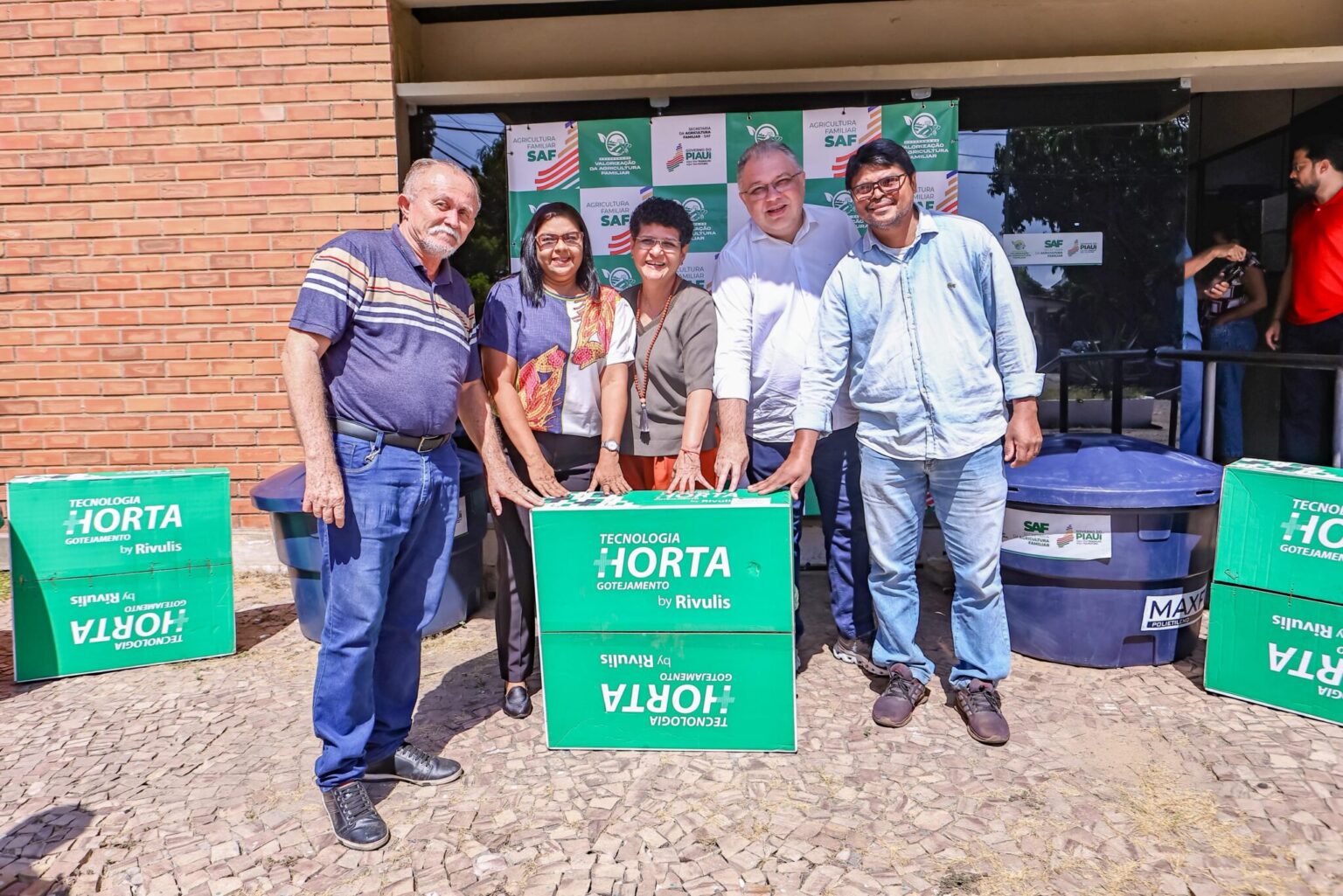 Governo do Piauí investe R$ 39 milhões em equipamentos, irrigação e piscicultura para agricultores familiares