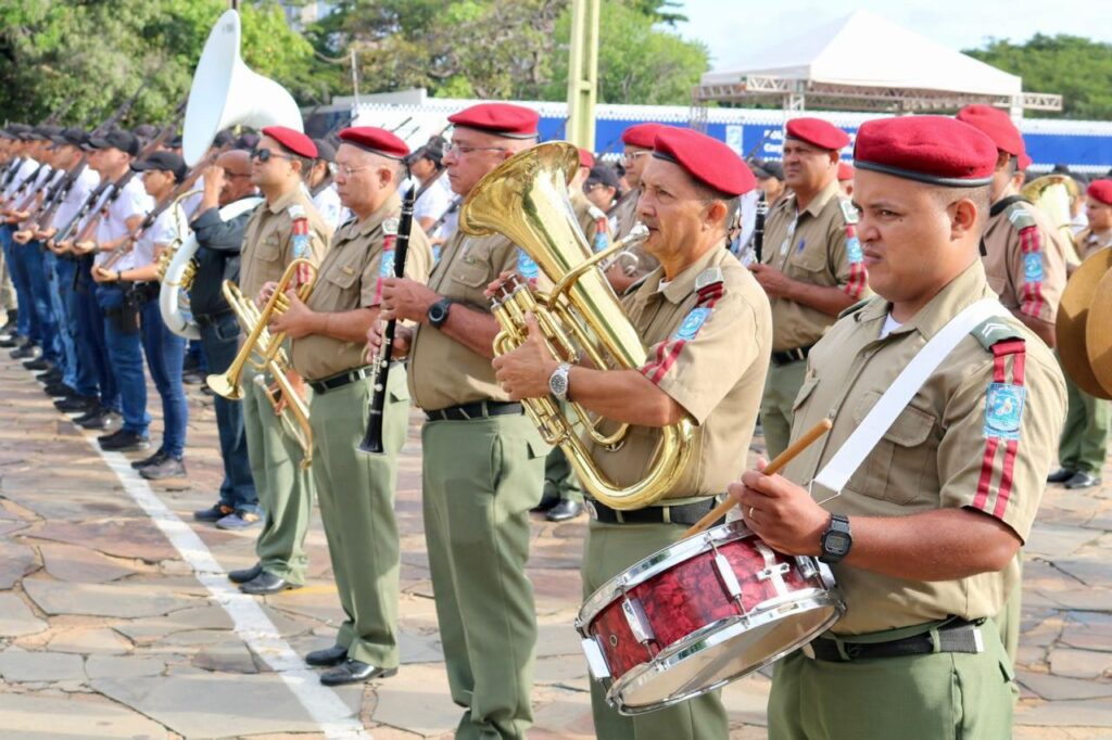 Polícia Militar do Piauí celebra aniversário com apresentação gratuita do Corpo Musical